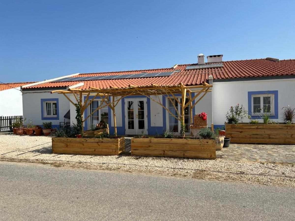 Casa Presente Guesthouse كاراباتيرا المظهر الخارجي الصورة